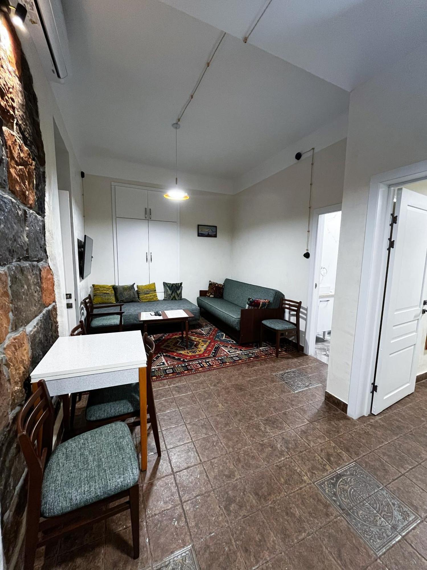 Apartments Pushkin Street Yerevan Exterior photo