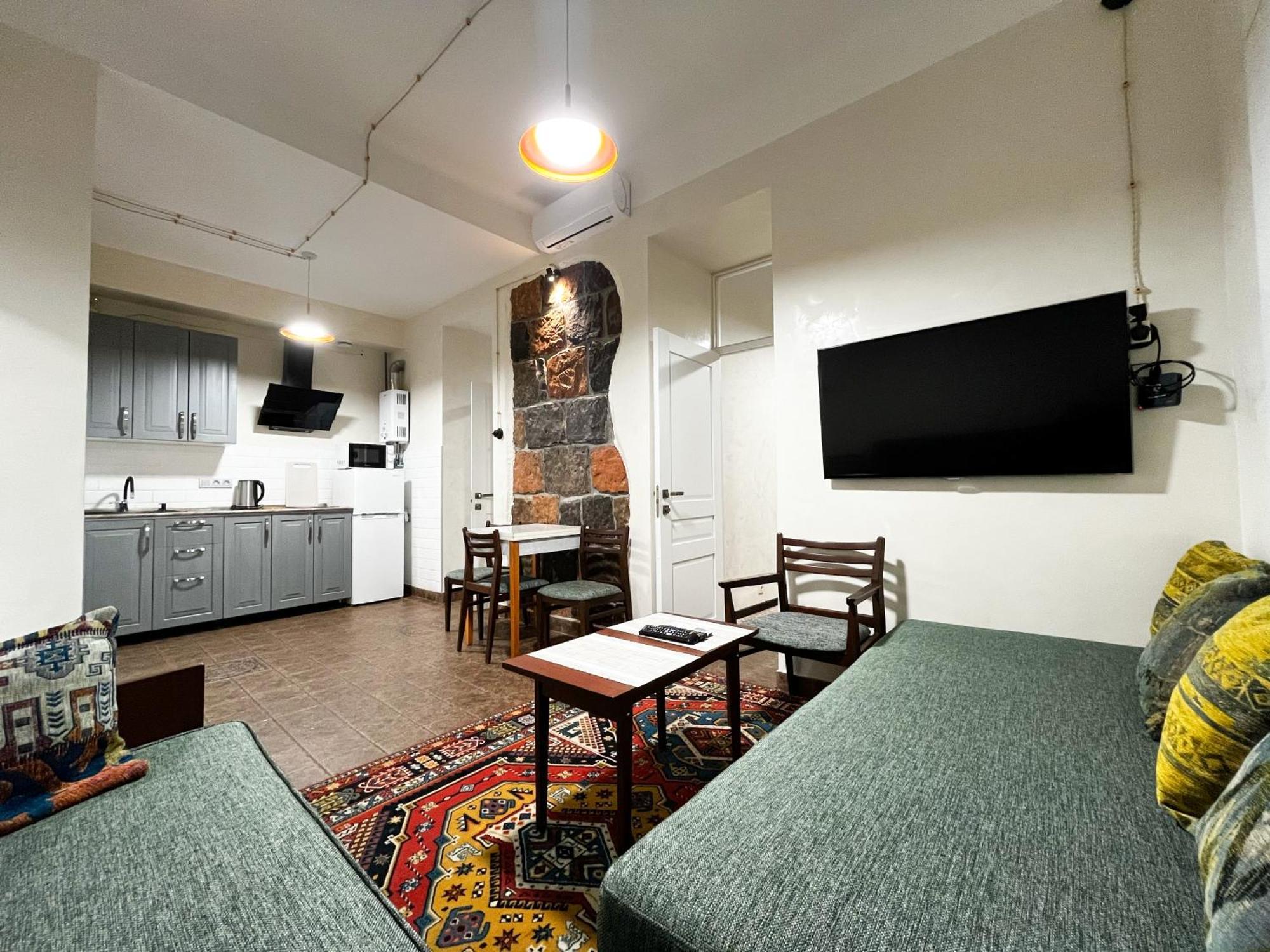 Apartments Pushkin Street Yerevan Exterior photo